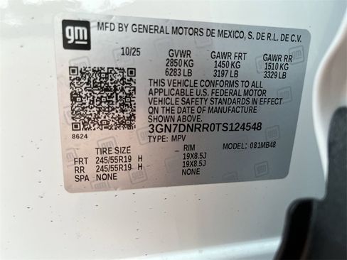 New 2026 Chevrolet Equinox EV LT image 32