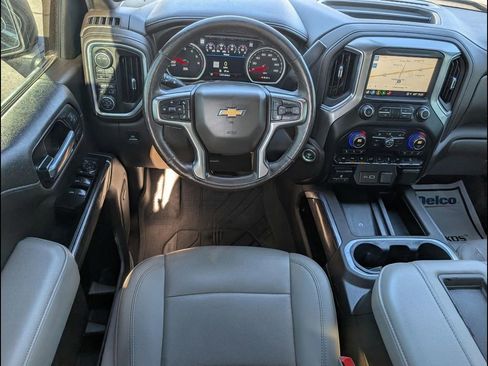 Used 2021 Chevrolet Silverado 1500 LTZ w/ Technology Package AWD/4WD image 11