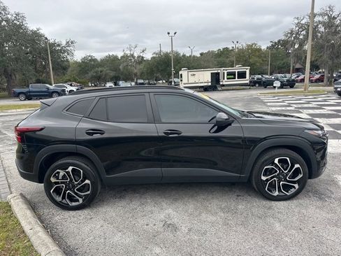 Used 2024 Chevrolet Trax RS w/ Driver Confidence Package image 49