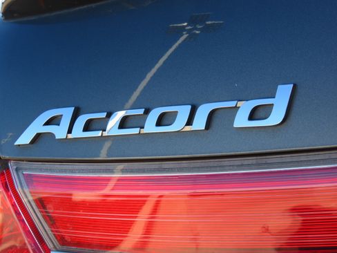 Used 2012 Honda Accord EX-L image 16