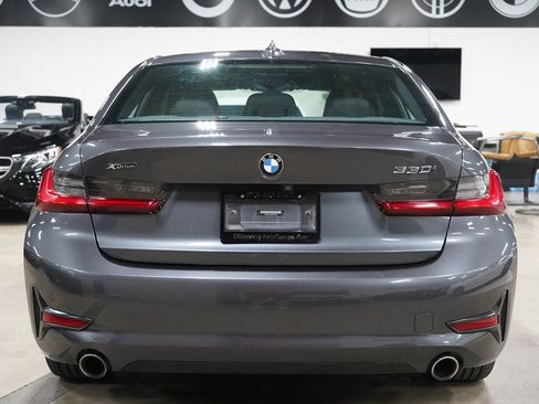 Used 2020 BMW 330i xDrive Sedan AWD/4WD image 4