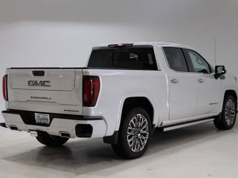 Used 2024 GMC Sierra 1500 Denali Ultimate image 7