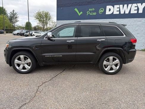 Used 2014 Jeep Grand Cherokee Overland w/ Advanced Technology Group AWD/4WD image 2