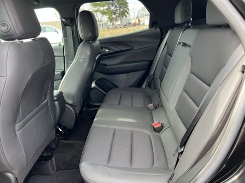 Certified 2023 Chevrolet TrailBlazer RS w/ Convenience Package image 12