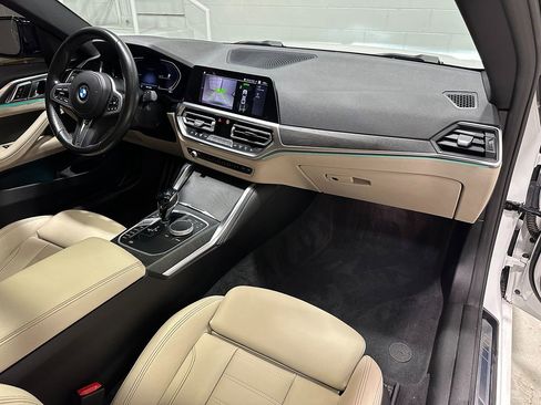 Used 2022 BMW 430i xDrive Coupe w/ M Sport Package image 15