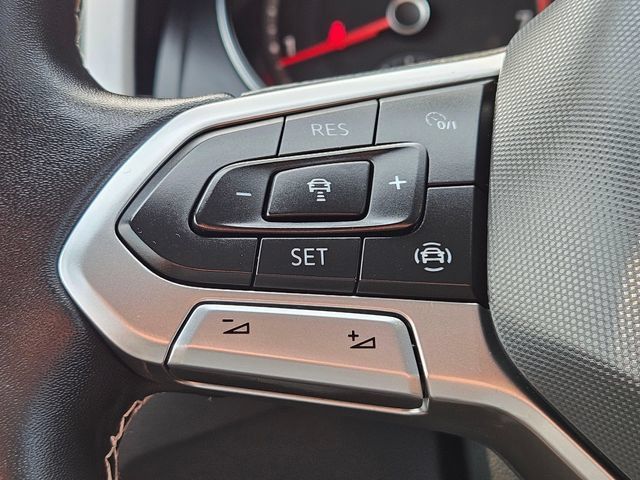 Used 2021 Volkswagen Atlas Cross Sport SE AWD/4WD image 42