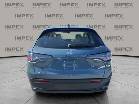 Used 2025 Honda HR-V LX image 4