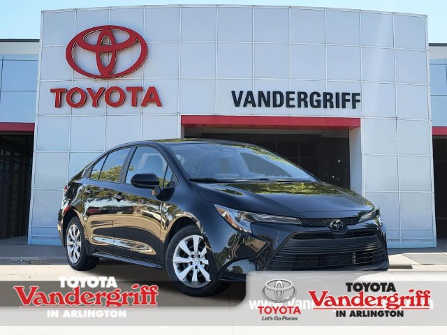 Certified 2025 Toyota Corolla LE FWD image 1
