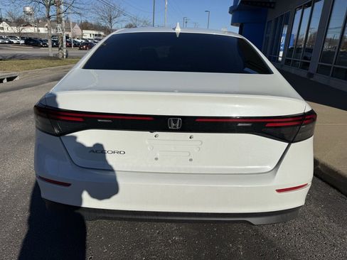 Used 2024 Honda Accord EX image 7