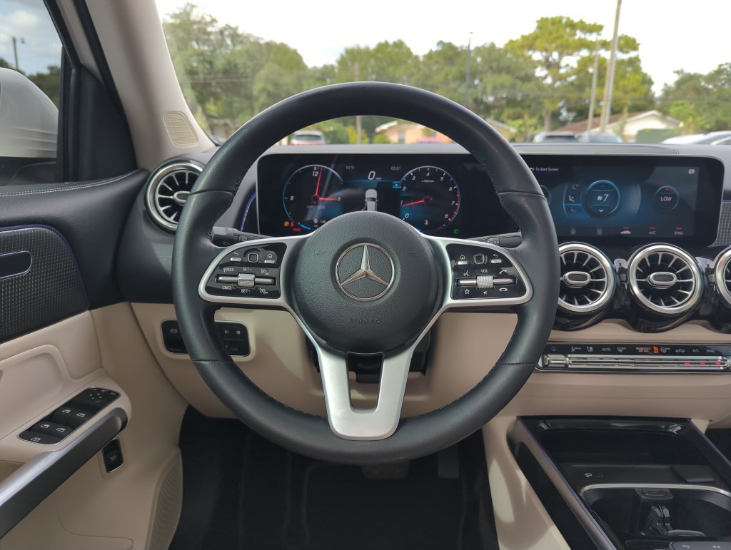Used 2021 Mercedes-Benz GLB 250 image 17