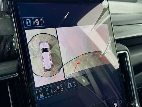 New 2026 GMC Yukon Elevation AWD/4WD image 16