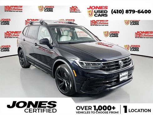 Used 2024 Volkswagen Tiguan SE R-Line AWD/4WD image 1