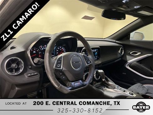 Used 2018 Chevrolet Camaro ZL1 image 9