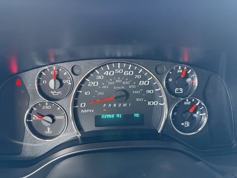 Used 2023 Chevrolet Express 3500 LS RWD image 15