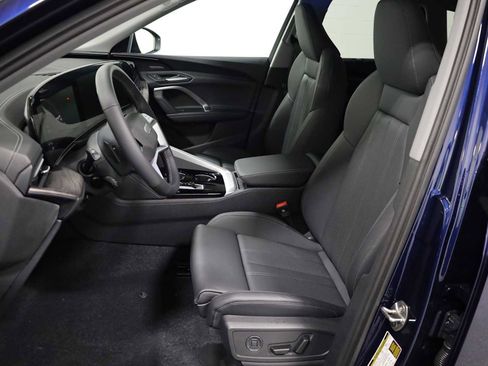 New 2025 Audi Q5 Premium Plus image 5