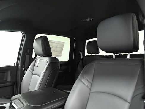 New 2024 RAM 2500 Tradesman w/ Chrome Appearance Group AWD/4WD image 13