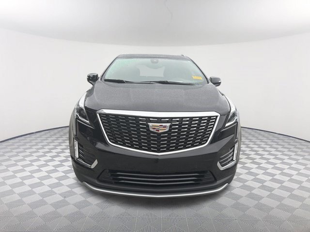 Certified 2023 Cadillac XT5 Premium Luxury FWD image 2