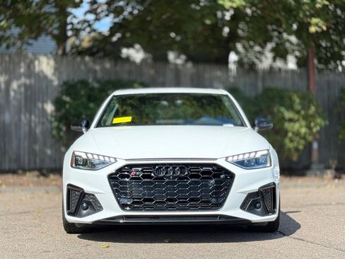 Used 2023 Audi S4 Premium Plus w/ Premium Plus Package image 9
