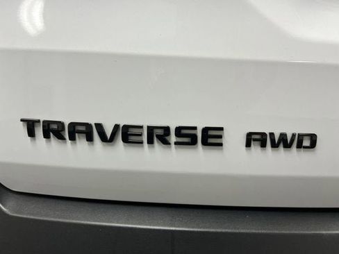 Certified 2023 Chevrolet Traverse RS AWD/4WD image 32