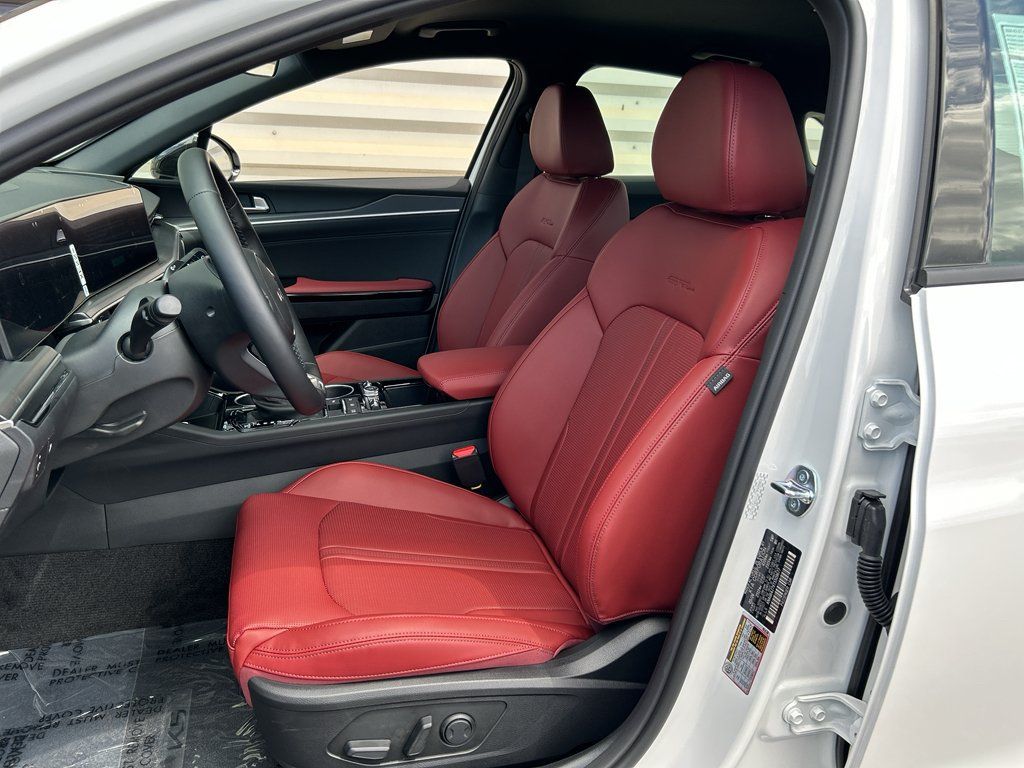 New 2026 Kia K5 GT-Line image 10