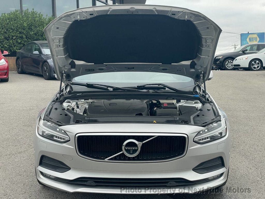 Used 2017 Volvo S90 T5 Momentum w/ Vision Package FWD image 9