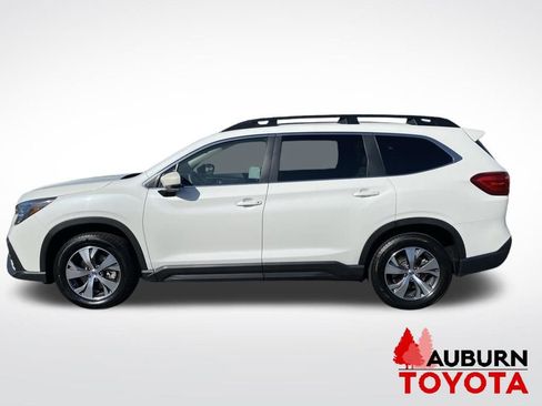 Used 2025 Subaru Ascent Premium AWD/4WD image 3