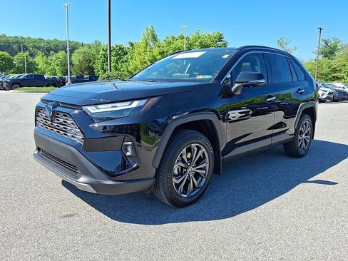 Certified 2024 Toyota RAV4 Limited w/ Advanced Technology Package AWD/4WD image 3