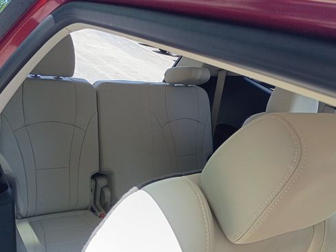 Used 2023 Buick Enclave Essence w/ Sport Touring Edition FWD image 15