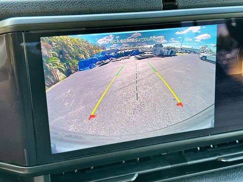 Used 2024 Jeep Wrangler Sport S image 13