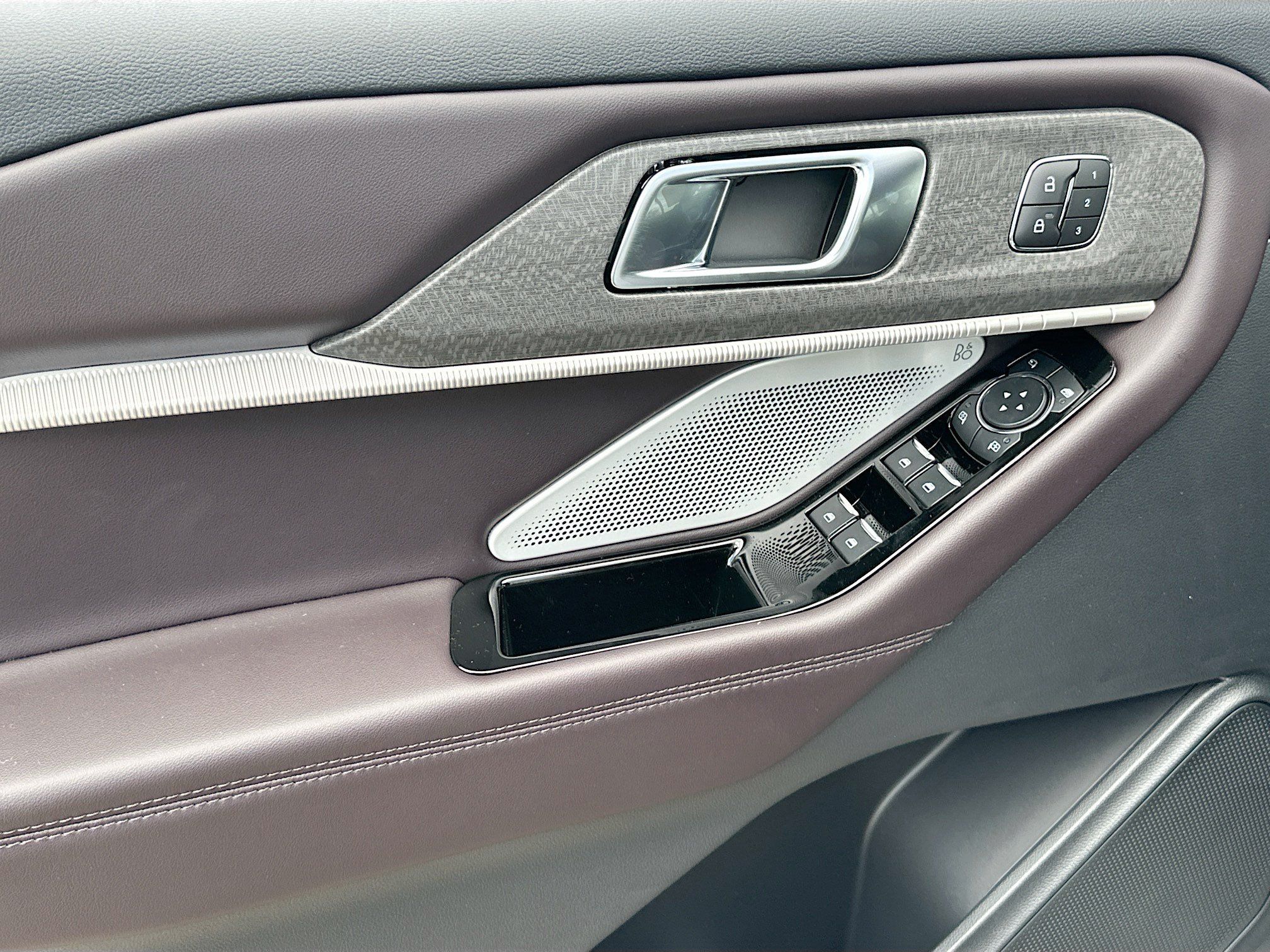 New 2026 Ford Explorer Platinum RWD image 13
