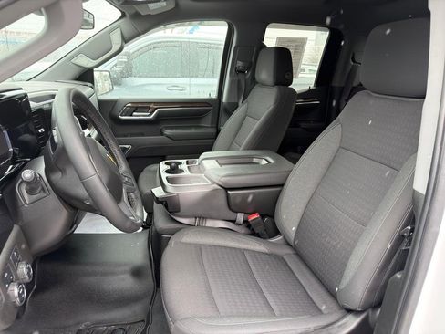 Used 2023 Chevrolet Silverado 1500 LT image 36