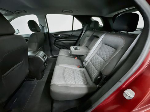 Used 2021 Chevrolet Equinox LT FWD image 29