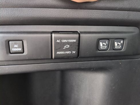 Certified 2025 MAZDA CX-70 Plug-In Hybrid w/ Premium Plus image 16