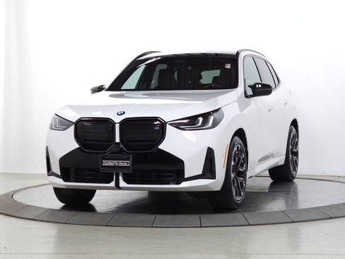 Used 2025 BMW X3 M50 w/ Premium Package AWD/4WD image 3