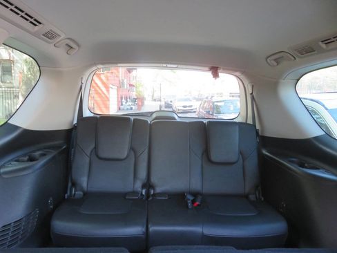Used 2018 Nissan Armada SL w/ Premium Package AWD/4WD image 23