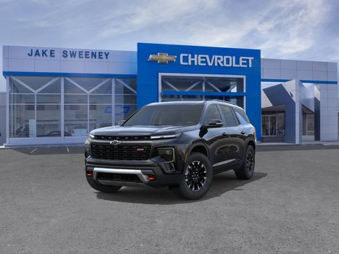 New 2026 Chevrolet Traverse Z71 w/ Driver Confidence Package AWD/4WD image 10