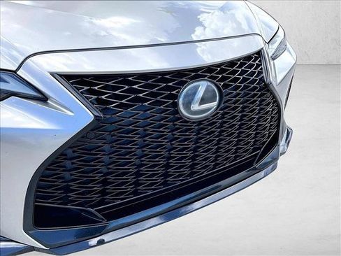 Used 2021 Lexus IS 350 F Sport RWD image 30