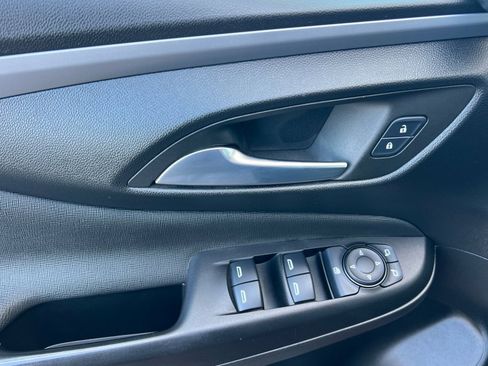 Used 2024 Buick Envista Preferred w/ Convenience I Package image 8