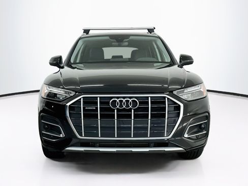 Used 2023 Audi Q5 2.0T Premium w/ Convenience Package AWD/4WD image 2