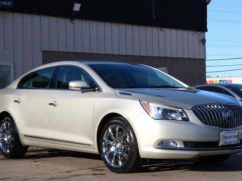 Used 2014 Buick LaCrosse Leather image 4