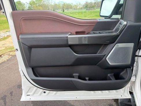 Used 2023 Ford F150 Lariat w/ Equipment Group 502A High AWD/4WD image 23