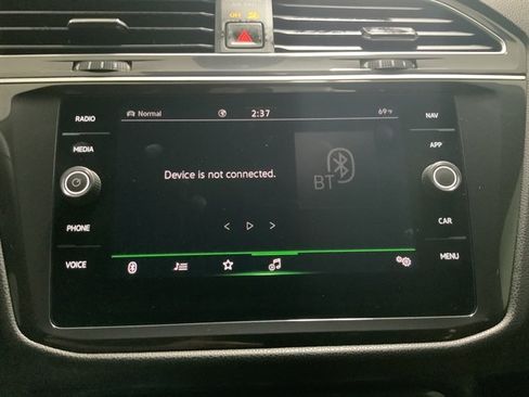 Used 2024 Volkswagen Tiguan SEL R-Line AWD/4WD image 34