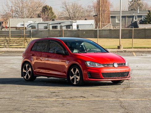 Used 2015 Volkswagen GTI SE w/ Lighting Package (SEL) image 3