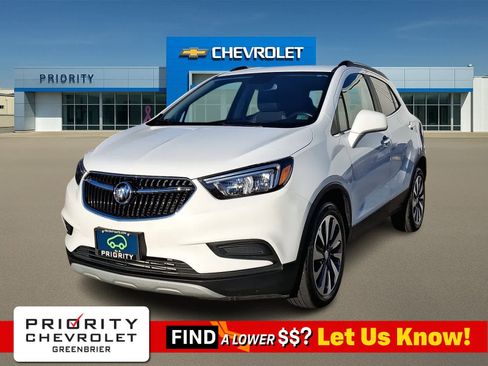 Used 2022 Buick Encore Preferred w/ Safety Package image 1