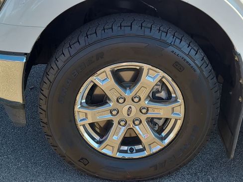 Used 2022 Ford F150 XLT w/ XTR Package image 16