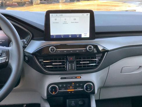 Used 2023 Ford Escape Active image 7