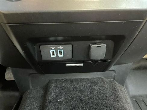 Used 2018 Ford F150 XLT w/ Equipment Group 302A Luxury image 23