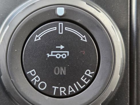 New 2026 Ford F250 Lariat w/ Lariat Ultimate Package image 11