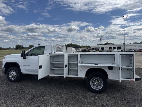 New 2025 Chevrolet Silverado 3500 W/T w/ WT Convenience Package AWD/4WD image 2