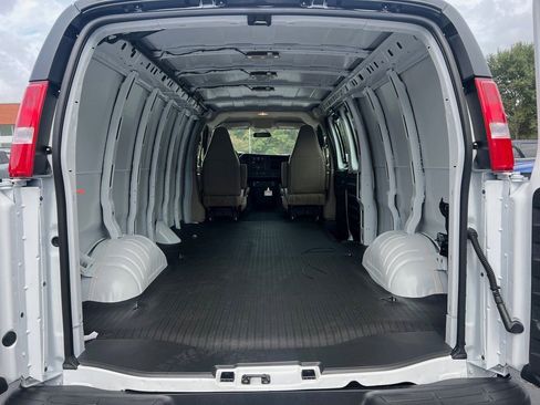 New 2025 Chevrolet Express 2500 Extended w/ Driver Convenience Package image 17